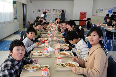 学校給食：ご飯